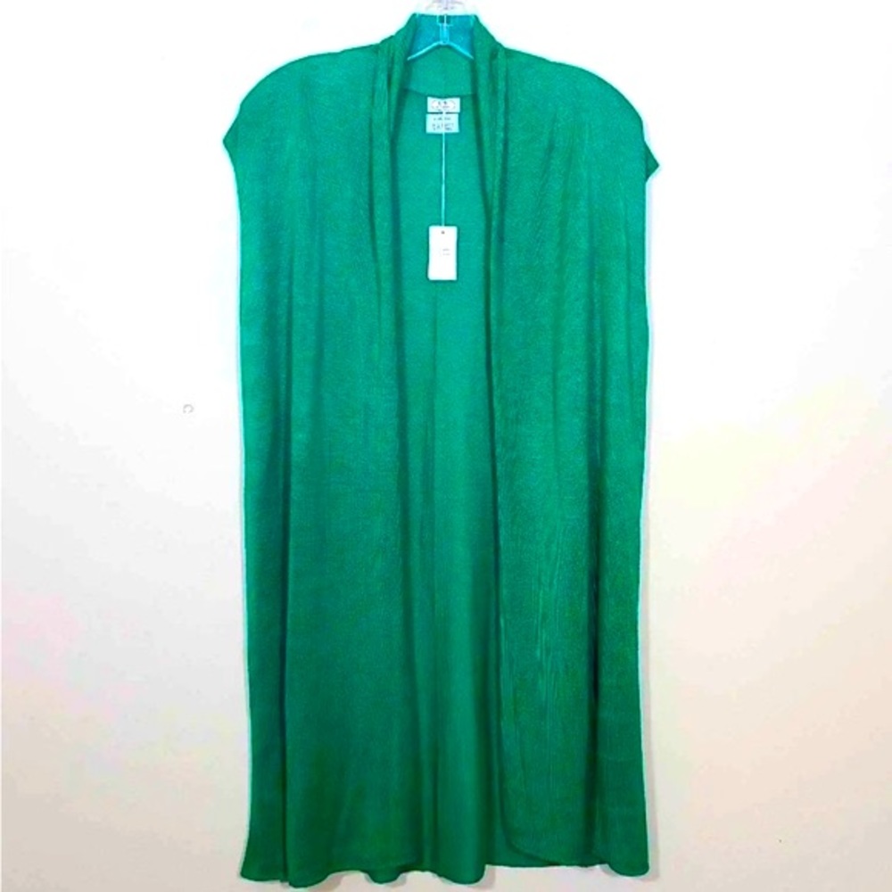 Ly Lexi York 100% Bamboo Sleeveless Cardigan